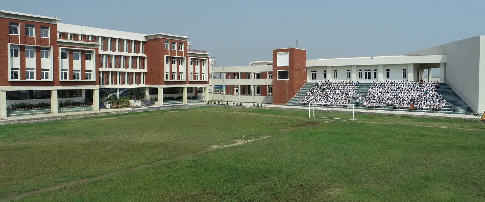 school campus greenery and open spaces at DPS Patna East Bihar