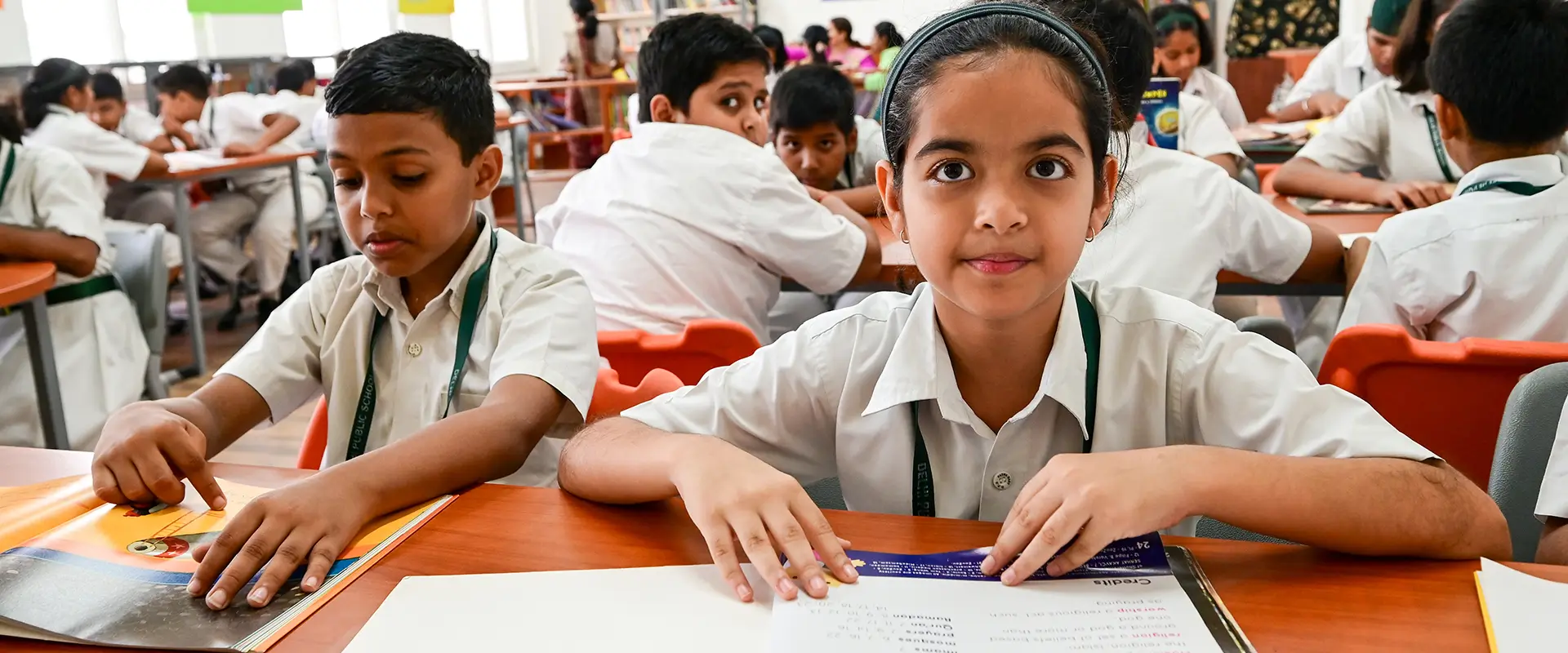 smart classroom learning at DPS Patna East CBSE school in Patna