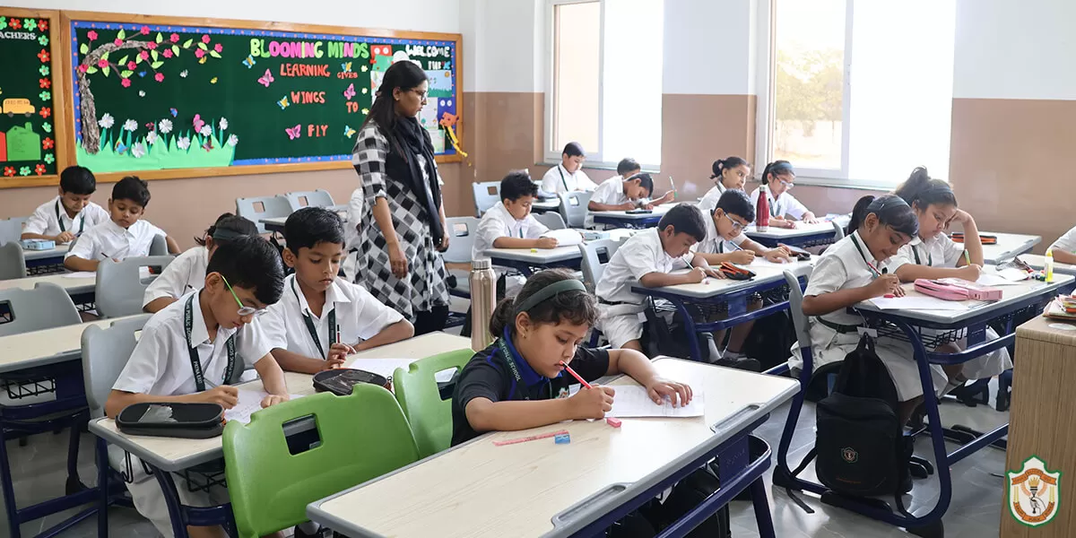 Happy students beginning their school journey | Dps Patna East