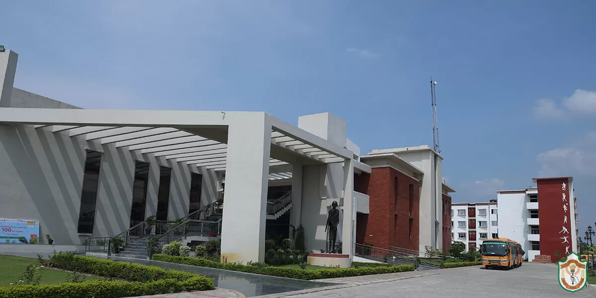 Weekend boarding facilities supporting student growth